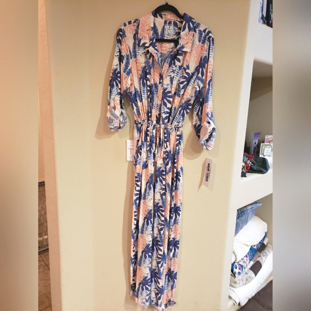 Muk Luks Jumpsuit NWT, Size L, Tan, Peach amd Navy Blue